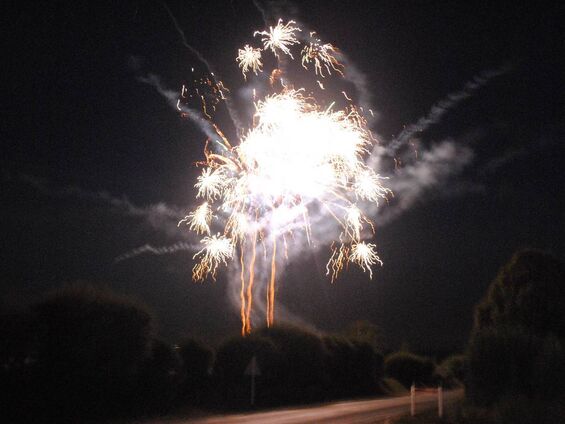 Merci pour ce spectacle offert par la commune et bravo aux artificiers qui ont œuvré en véritables professionnels !